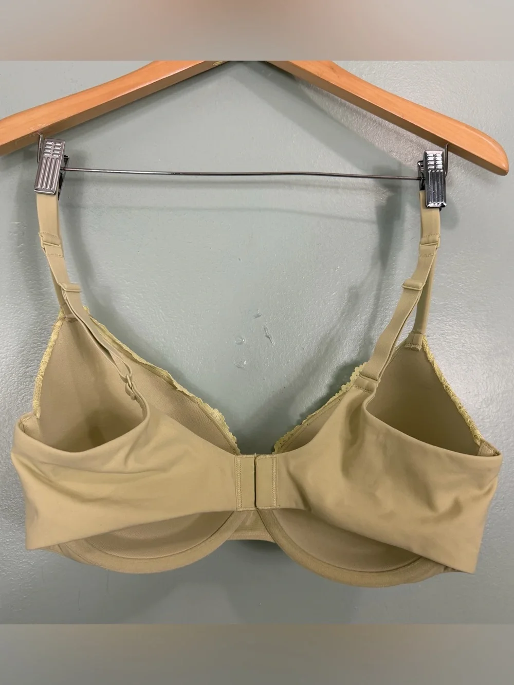 Skims Fits Everybody Lace Push Up Demi Bra Sage Multi Green Size 26DD - Picture 2 of 3